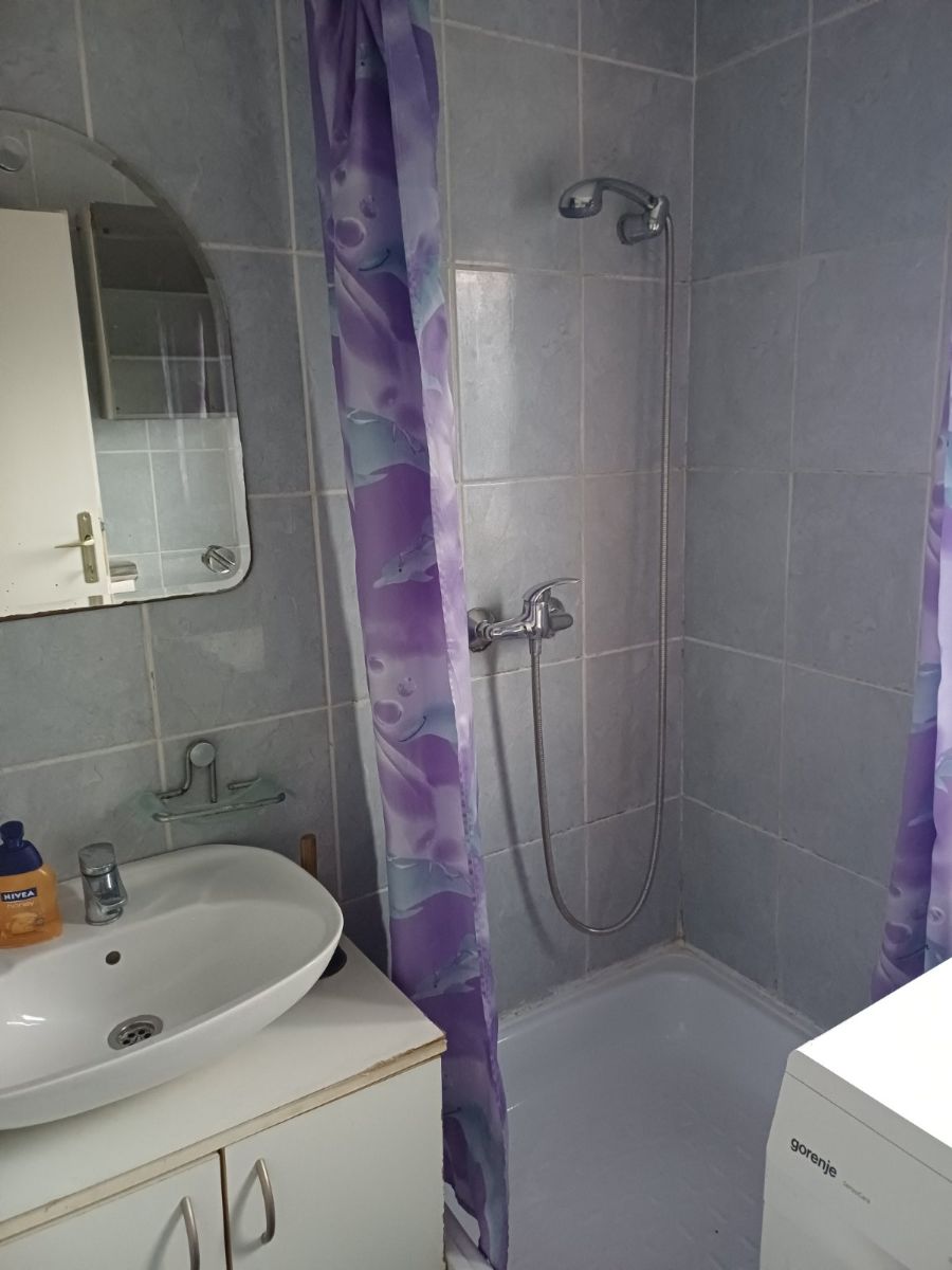 Garsonjera u blizini centra