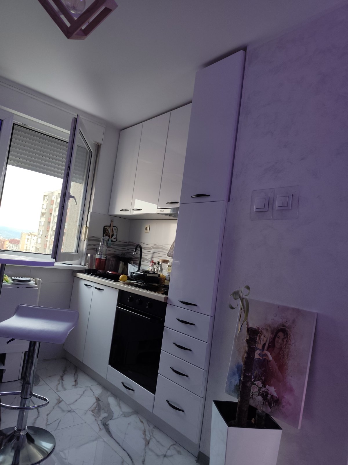 Moderan, renoviran stan sa pogledom koji oduzima dah-39m2