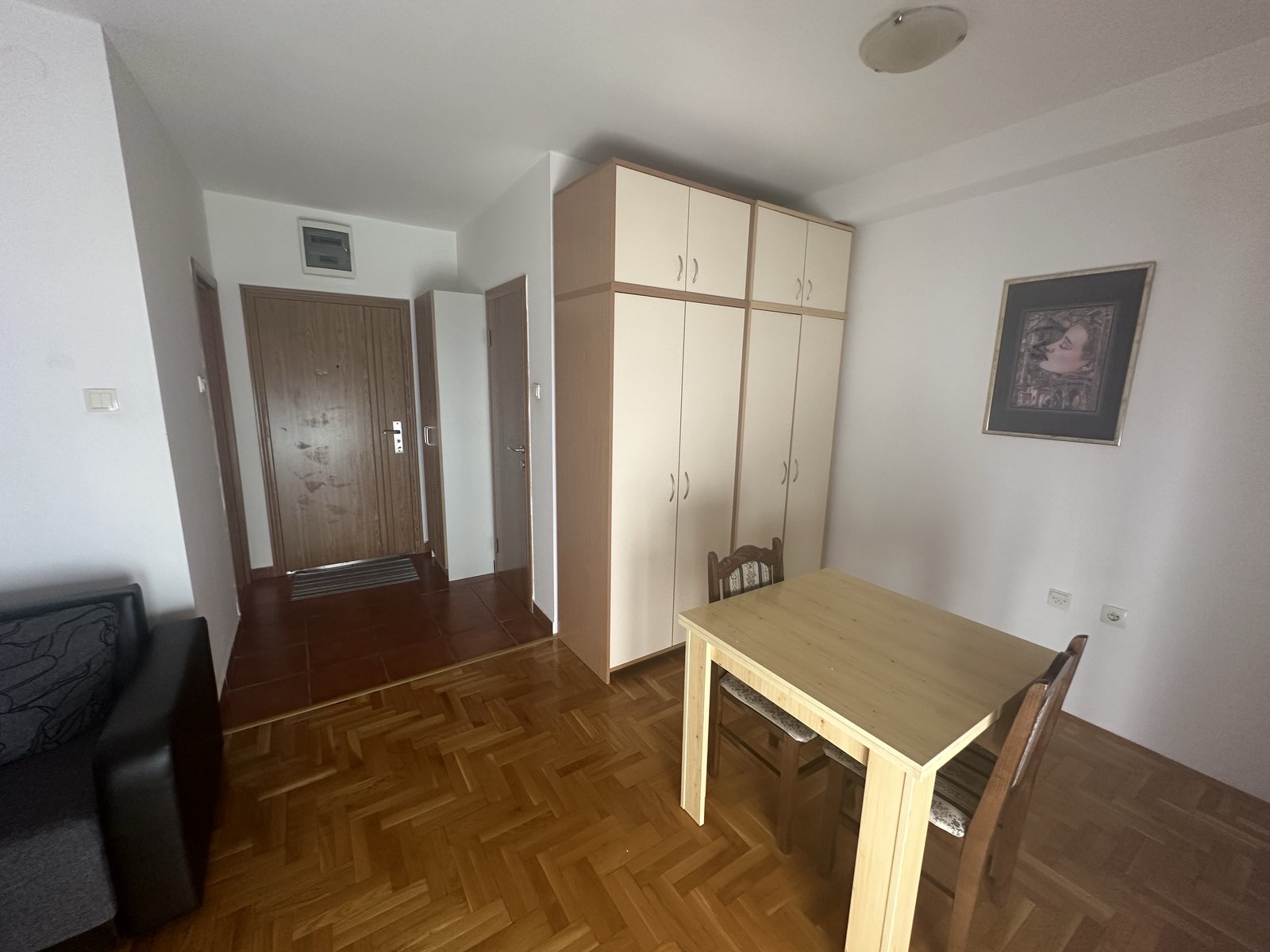 Garsonjera na prodaju, Bulevar Evrope, 89.610€, 27m²