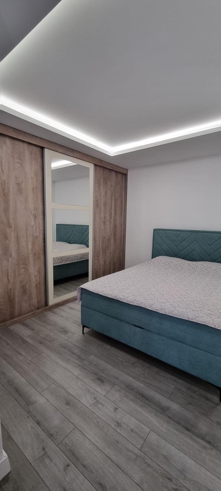 Odmah useljiv,opremljen stan - Miše Dimitrijevića - parking mesto